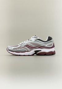 Επιλέχθηκε, white/maroon