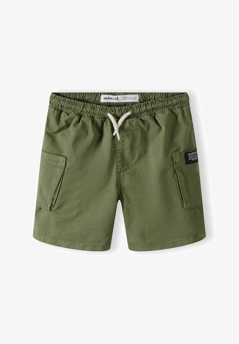 Olīvu zaļas peldbikses ar elastīgu jostu, aukliņu aizdari un divām sānu kabatām. Mīksta tekstūra ar matētu apdari.