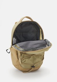 The North Face BOREALIS MINI BACKPACK UNISEX - Ruksak - khaki stone