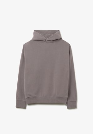 Grijze, zachte hoodie met een voorzak. Voorzien van een verstelbare capuchon en ribbelmanchetten. Eenvoudig, strak ontwerp zonder zichtbare patronen of accenten.