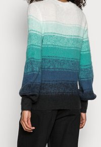 edc by Esprit Jersey de punto - green