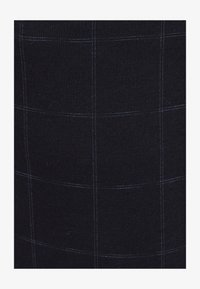 Geselecteerd, Black Window Tiles