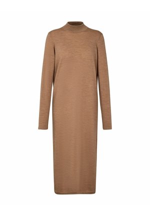 Brąs dress z długim rękawem, wykonana z fakturowanej dzianiny, z wysokim dekoltem i prostą sylwetką, sięgająca do połowy łydki.