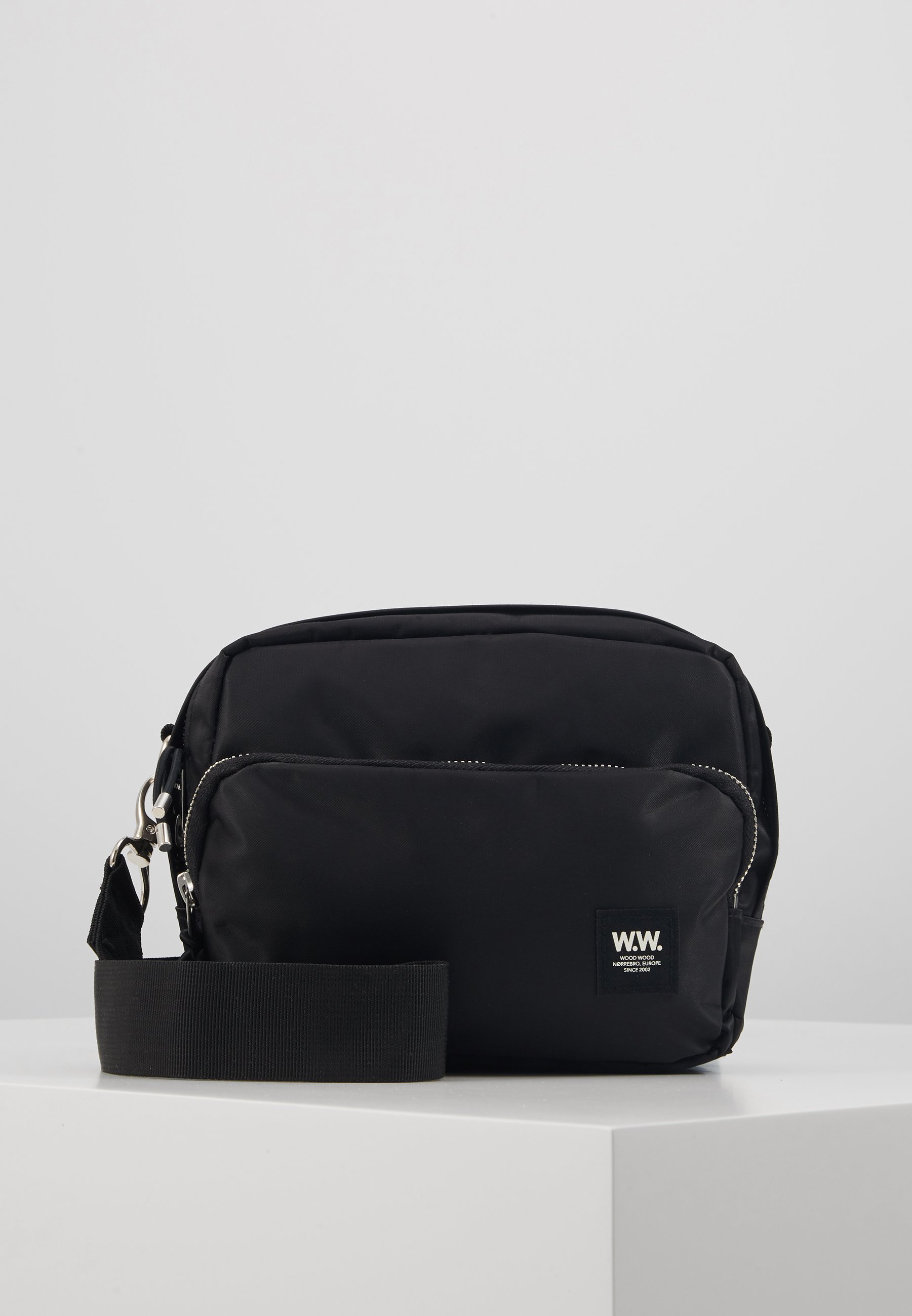 wood wood marlo shoulder bag