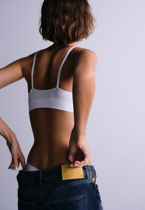 THE SET, CROP, czarny