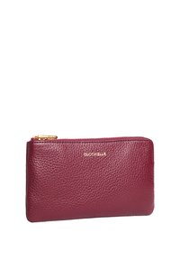 Portafoglio in pelle bordeaux con finitura texturizzata, zip dorata e logo. Forma rettangolare, design minimalista senza motivi aggiuntivi.