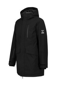 Schwarze wasserdichte Jacke mit Kapuze, ausgestattet mit einem Frontreißverschluss, zwei Seitentaschen und verstellbaren Bündchen. Glatte Textur mit Markenlogo auf dem Ärmel.