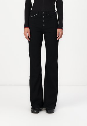 Vaqueros a campana - black denim