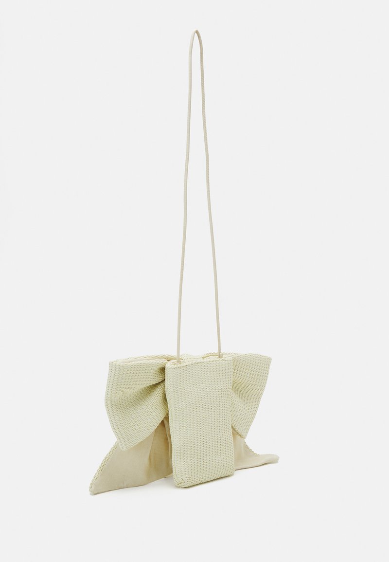 Loeffler Randall - VIOLET OVERSIZED CROSSBODY - Sac bandoulière - cream, Agrandir