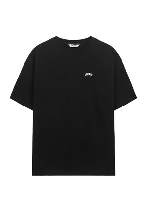 Schwarzes Kurzarm-T-Shirt mit kleinem weißen "UNFAIR"-Schriftzug auf der linken Brust, Rundhalsausschnitt und leicht strukturierter Stoff.