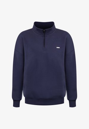 Marineblå pullover sweatshirt med kvart lynlås, ribbede manchetter og kant, lille logo på venstre bryst og stående krave.