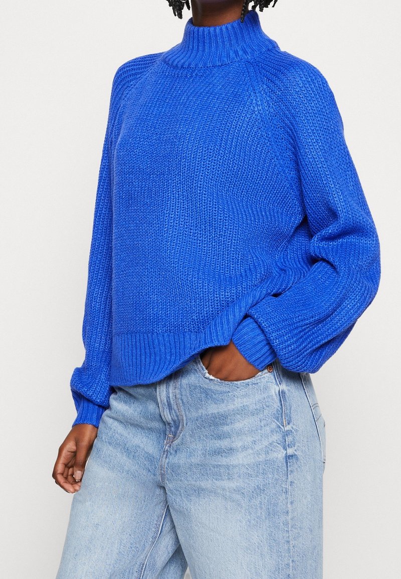 Noisy May Stickad tröja - blue