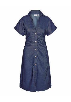Granatowa sukienka midi z krótkim rękawem, kołnierzykiem, guzikami z przodu oraz marszczeniem w talii.