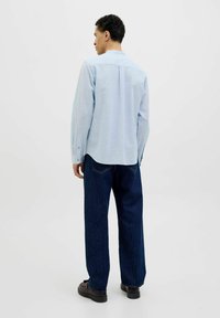 Jack & Jones Vapaa-ajan kauluspaita - chambray blue