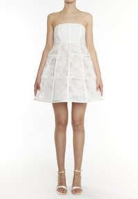 True Decadence MICAH BANDEAU CAGE  - Vestito casual - white