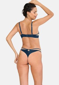 Lisca String - bleu