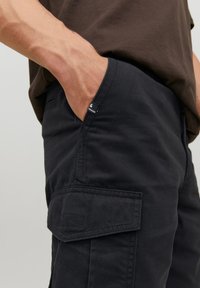Jack & Jones JPSTMARLEY JJ ANA SN - Shorts - black