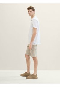 TOM TAILOR Shorts - beige structure print