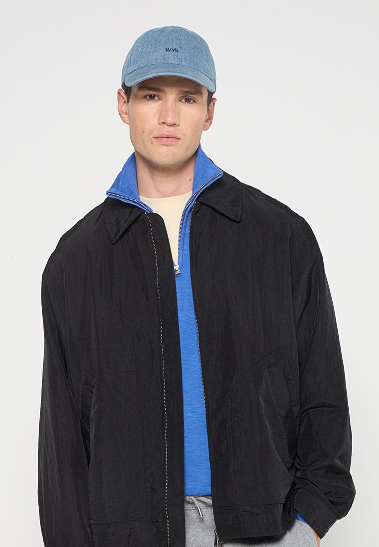 Leichte Jacke