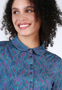 Lykka du Nord VALENTINA - Button-down blouse - ink