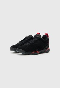 Jordan JORDAN MVP 92 - Baskets basses - black/gym red/anthracite