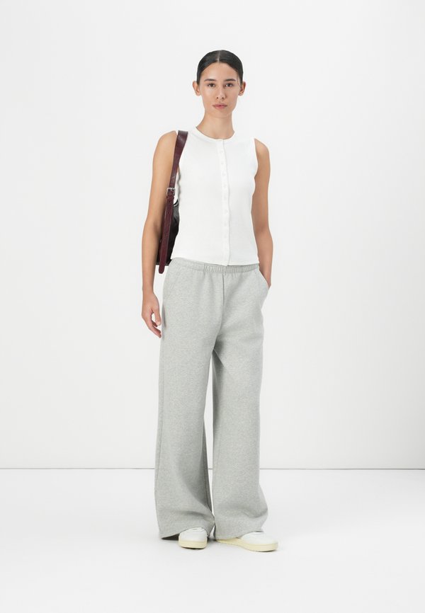 BAGGY WIDE LEG - Tracksuit bottoms2