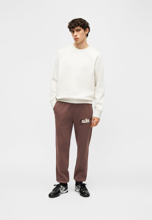 Nike Sweatshirt 'CLUB' — photo 3