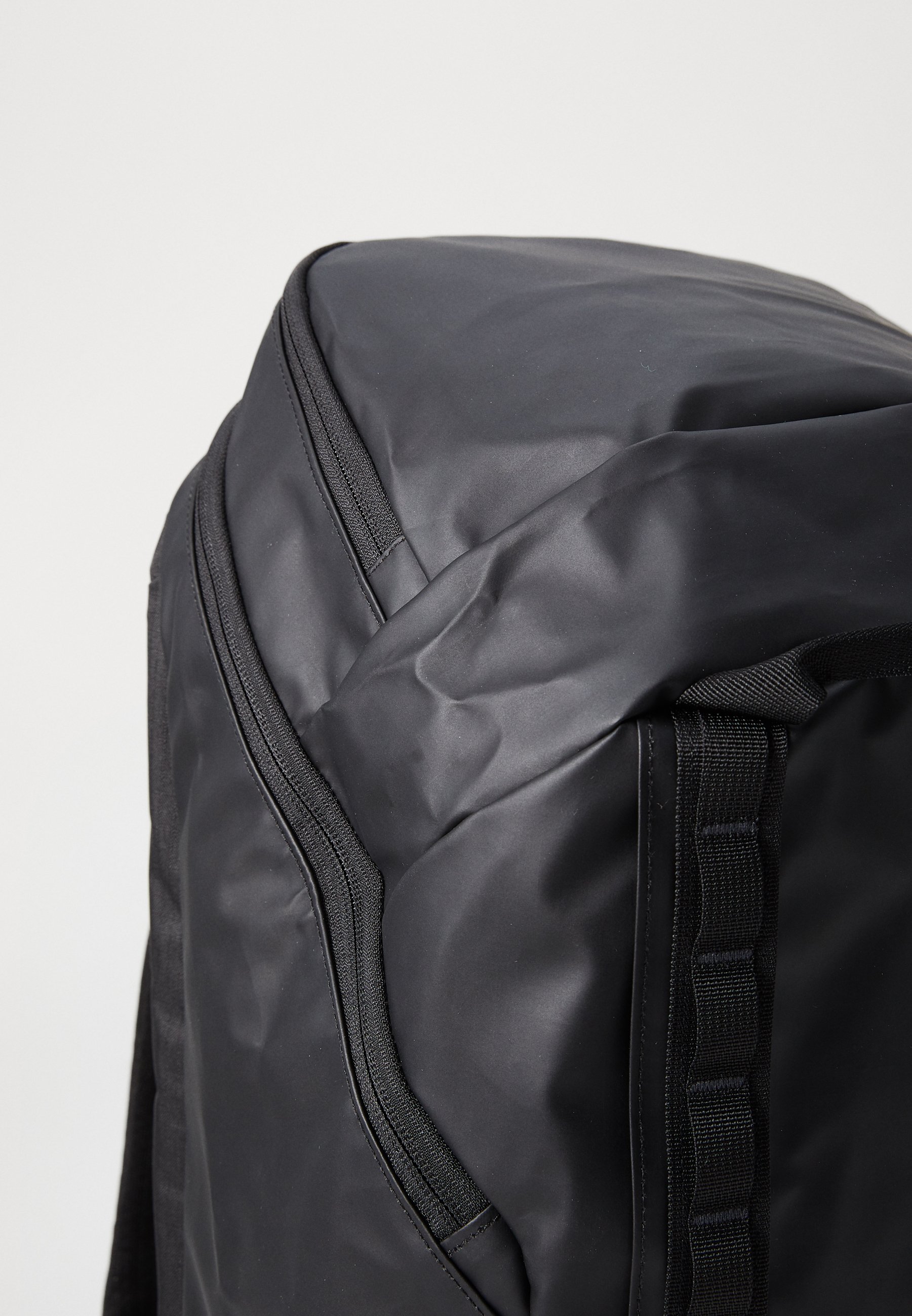 Patagonia BLACK HOLE PACK 32L UNISEX - Tursekk - black/svart