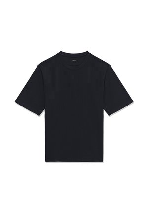 Musta lyhythihainen waffle-kuvioitu pyöreäkauluksinen t-paita, jossa on normaali istuvuus ja kauluksessa merkki.