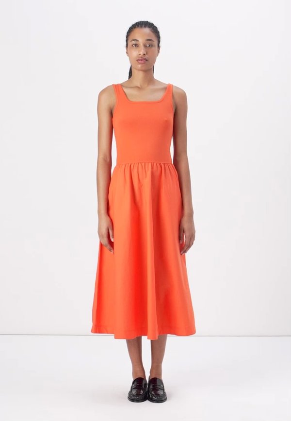 MIDI MIX  - Day dress - brilliant orange2