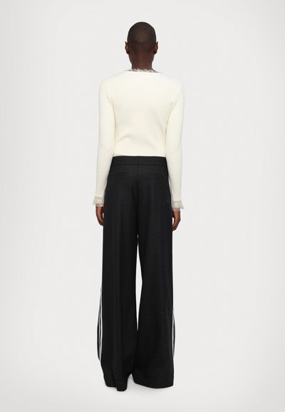Alice + Olivia Housut - charcoal grey