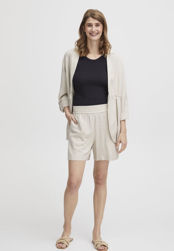 FRLin - Shorts - birch mix2