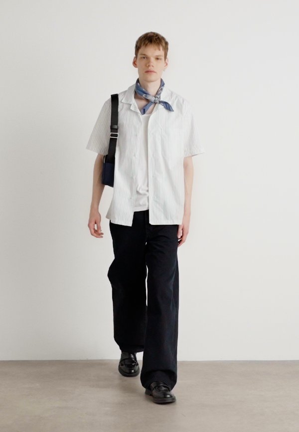 KENJI STRIPE - Shirt2