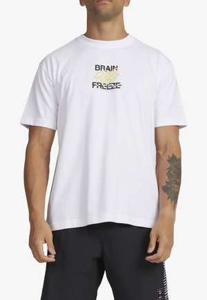 White short-sleeve t-shirt featuring black and yellow graphic text "BRAIN FREEZE" on the front. Made from cotton, relaxed fit.