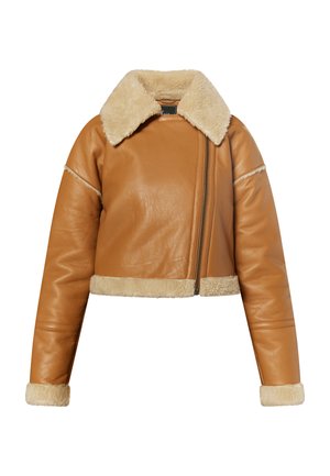 Veste cropped en cuir marron avec col et poignets en shearling, dotée d'une fermeture éclair à l'avant et de coutures ton sur ton pour un détail supplémentaire.