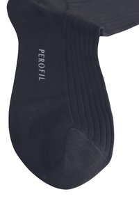 Calze nere a costine realizzate in materiale morbido, con punta rinforzata e marchio "PEROFIL" sul lato.