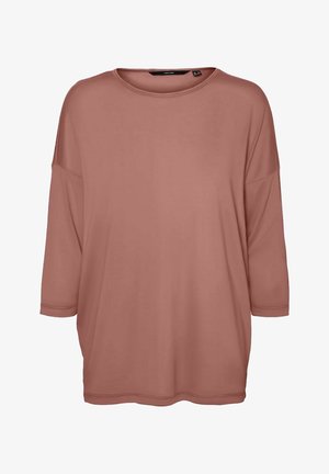 Locker sitzendes, übergroßes Oberteil in staubigem Rosaton, gefertigt aus weichem Stoff, mit weitem Halsausschnitt und dreiviertellangen Ärmeln.