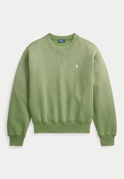 Zielona bluza z prążkowanymi mankietami i ściągaczem, okrągłym dekoltem oraz małym haftowanym logo na piersi. Gładka tekstura i casualowy design.