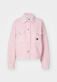 Tommy Jeans BADGE OVERSHIRT - Žieminė striukė - ballet pink