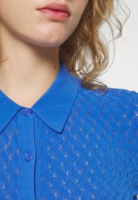 Maje Robe fourreau - blue