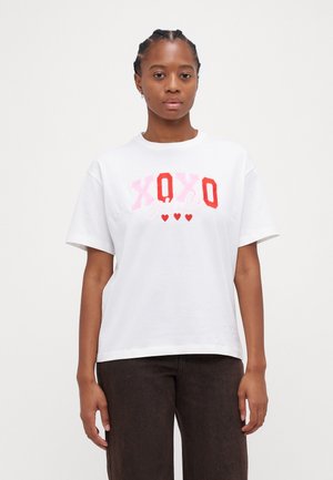 VMSOFIE MIA BOX  - T-shirts med print - snow white