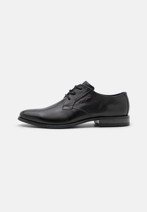 GAPO - Veterschoenen - black