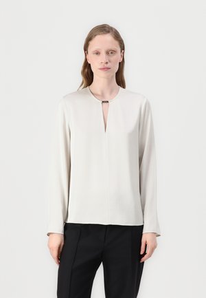 DRAPEY BLOUSE - Blouse - chalk