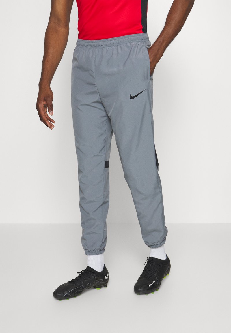 Nike Performance - ACADEMY TRACK PANT - Verryttelyhousut - cool grey/black, Suurenna