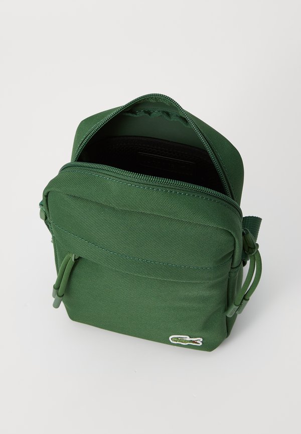 VERTICAL CAMERA BAG UNISEX - Cross body bag - vert2