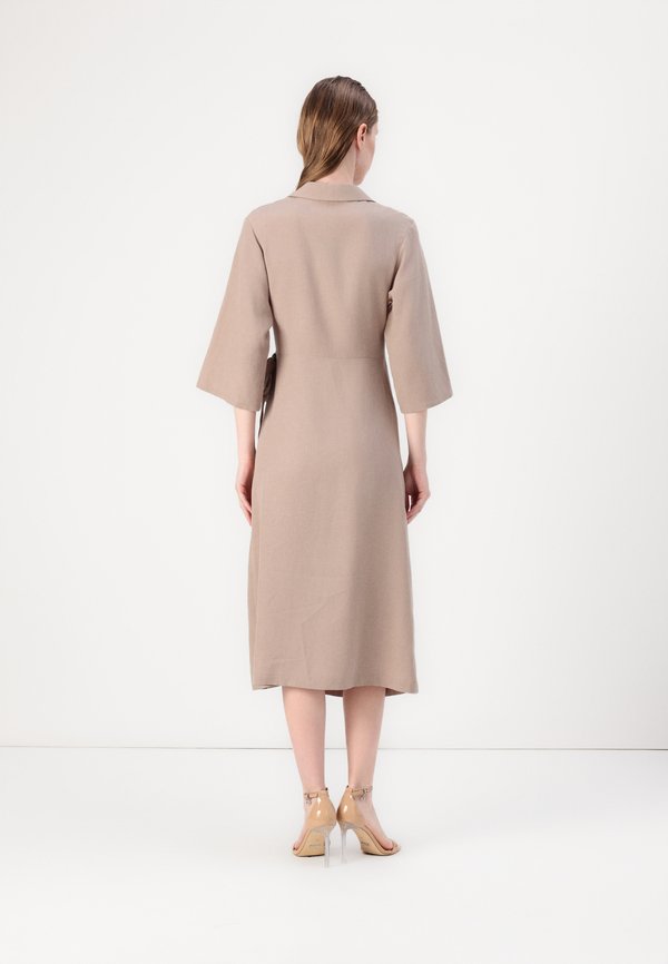 HANI DRESS - Shirt dress - greige3