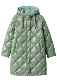 Parka acolchada en verde claro con patrón de rombos, cierre frontal de botones a presión, dos bolsillos laterales y capucha con cordón ajustable.