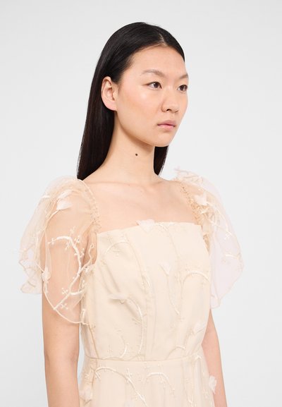 Ida Sjöstedt WENDY DRESS - Pidulikud riided - honey