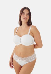 SugarShape String - ivory