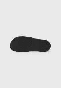 Thumbnail Image 5